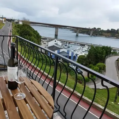 BALCON DEL EO