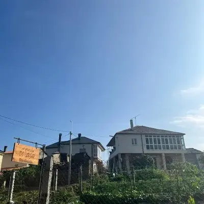 A CASA DO LUGAR