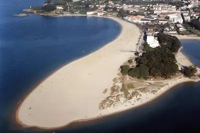 an aerial view of an island in the ocean at Oktheway Fonteculler in Culleredo