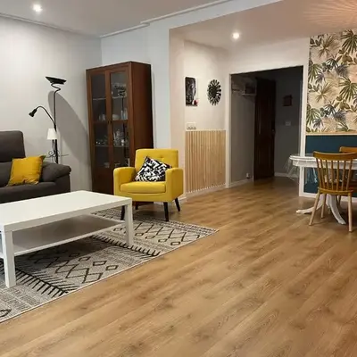 Piso en Ourense- Sempre Maruxiña
