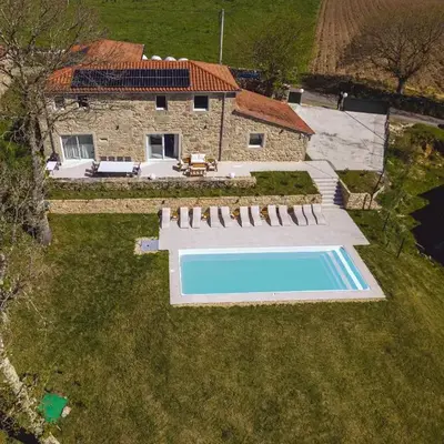 Reverence Villas Caldelas