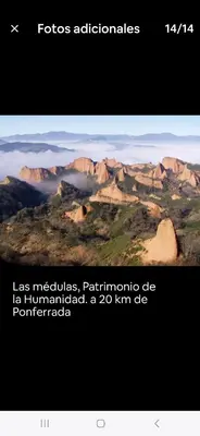 a screenshot of a picture of a desert with mountains at Duplex Casa Camino in Ponferrada