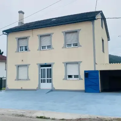 Carballeira house