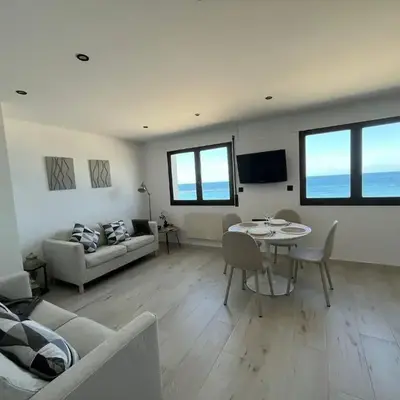 Apartamento BURELA PALOMA PLAYA