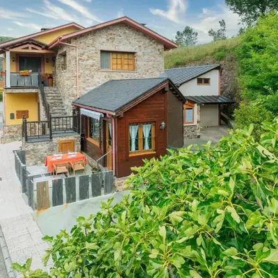 Apartamentos Rurales TIN TURISMO