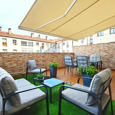 Piso céntrico Santiago de Compostela con terraza y parking