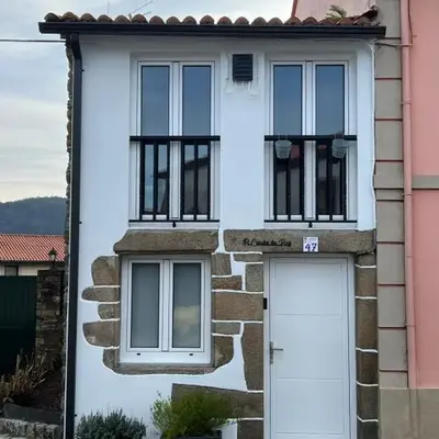 A Casiña do Rey Casita junto a la playa de Cabañas