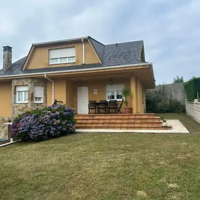Estupenda casa cercana a la playa y a la montaña VUT6678AS