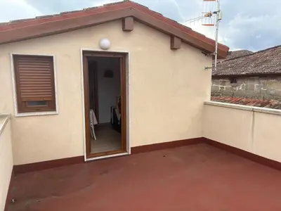 a view of a house from the outside at A casita das Pegas