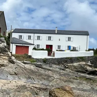 Casa costa de Lugo frente al mar