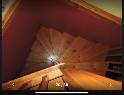 an overhead view of a wooden ceiling in a room at Casa Rural Ucedo in Ucedo