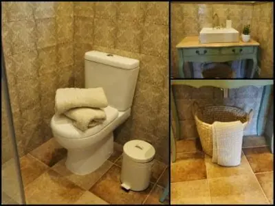 two pictures of a bathroom with a toilet and a sink at La Calleja in Arzúa