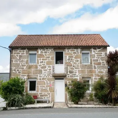 Charming house in Teo with balcony and parking included