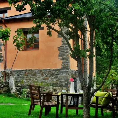 Apartamentos El Valledor