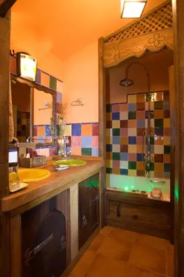 a bathroom with two sinks and a shower at Prada a Tope - Palacio de Canedo in Canedo