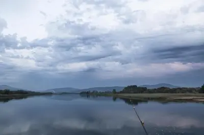 a view of a body of water with a cloudy sky at A Casa da Meixida in Padrón
