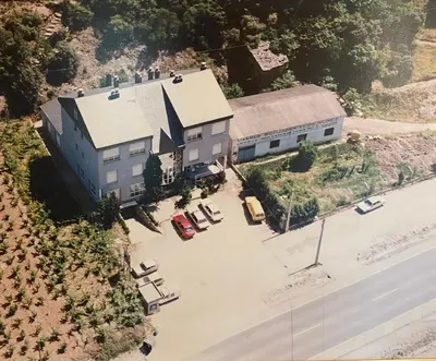 an aerial view of a building with a parking lot at A lastra in Villamartín