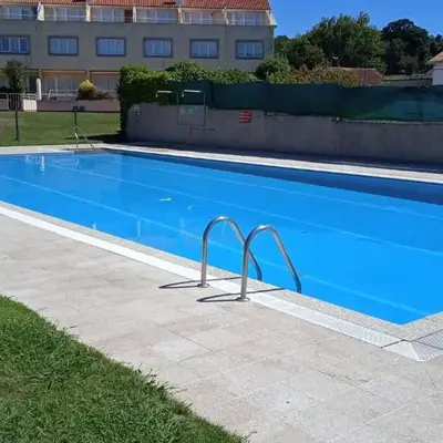 CHALET CON PISCINA EN MIÑO-Perbes