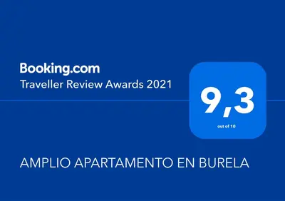 a blue cylinder with the number on it at AMPLIO APARTAMENTO EN BURELA in Burela de Cabo