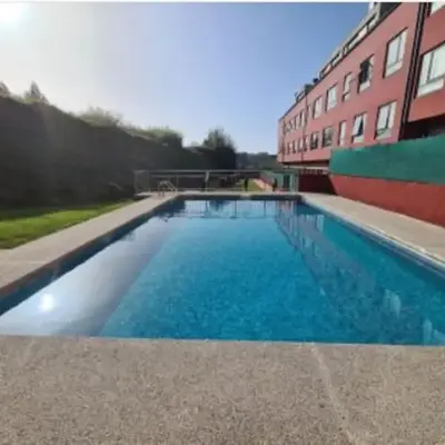 Piso con piscina en Sada