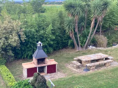an aerial view of a house with a stove at Casa de Pepa en Ribadeo in Ribadeo