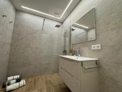 a bathroom with a sink and a mirror at Aires De Míguez in Jove