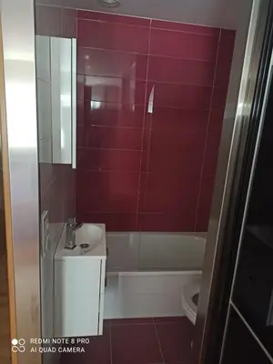 a bathroom with a sink and a toilet at Aroalia, super céntrico!! in Ourense