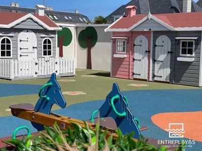 a rendering of a toy horse in a playground at Adosado A ( 5 hab) in Foz