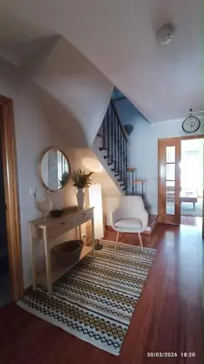 a shower in a bathroom with a bath tub at Duplex acogedor CAMINO INGLÉS a 10 min de Santiago in Sigüeiro
