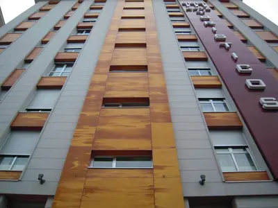an external view of a building with many windows at Apartamentos Ciudad de Lugo in Lugo